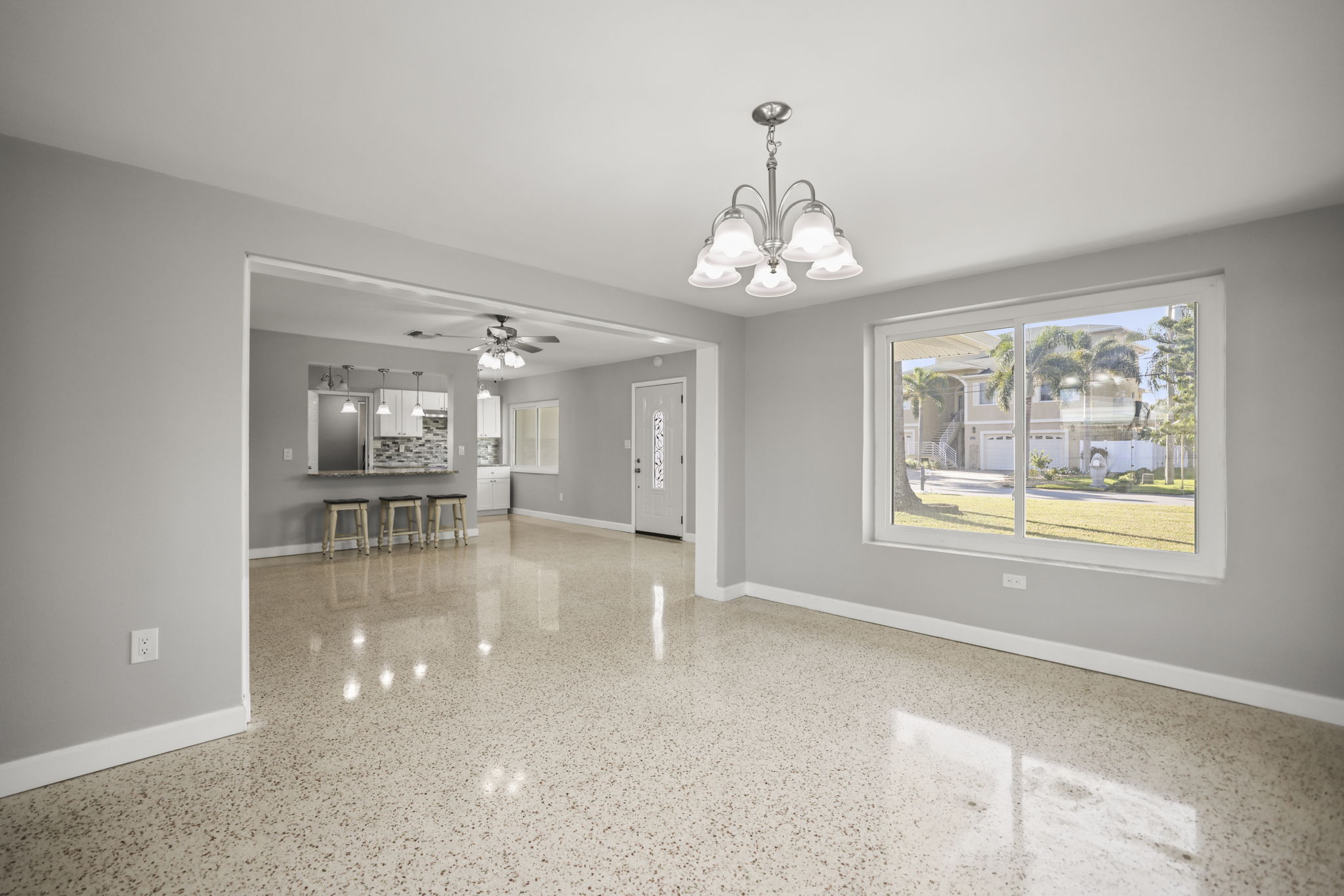 Updated LR DR - 495A0823