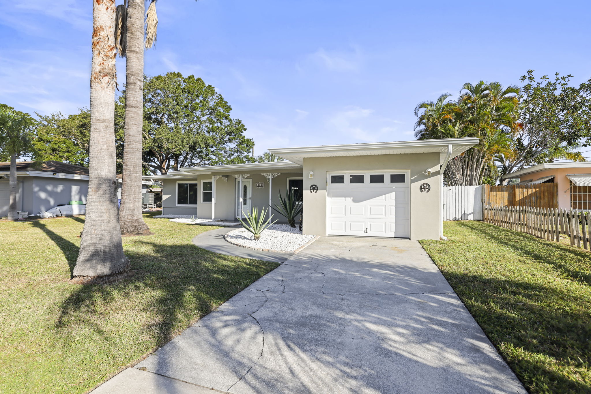 Updated Front - 495A0798