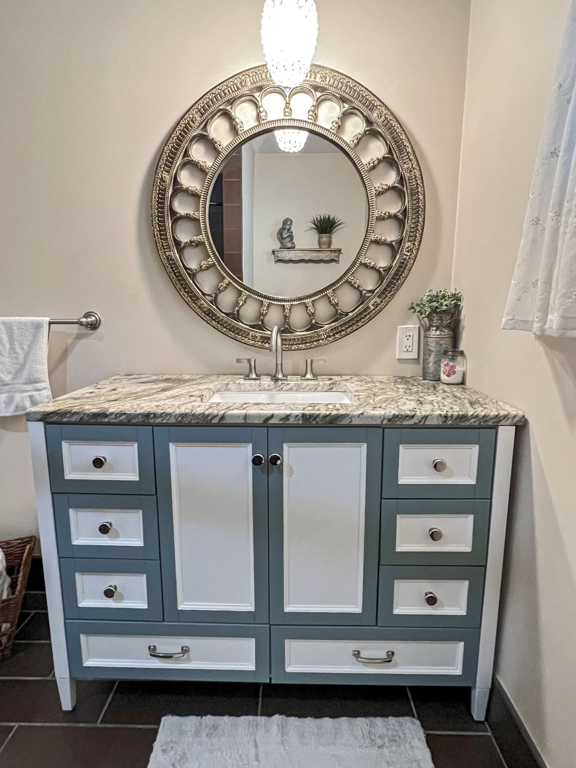 Bathroom 1 - IMG_6318