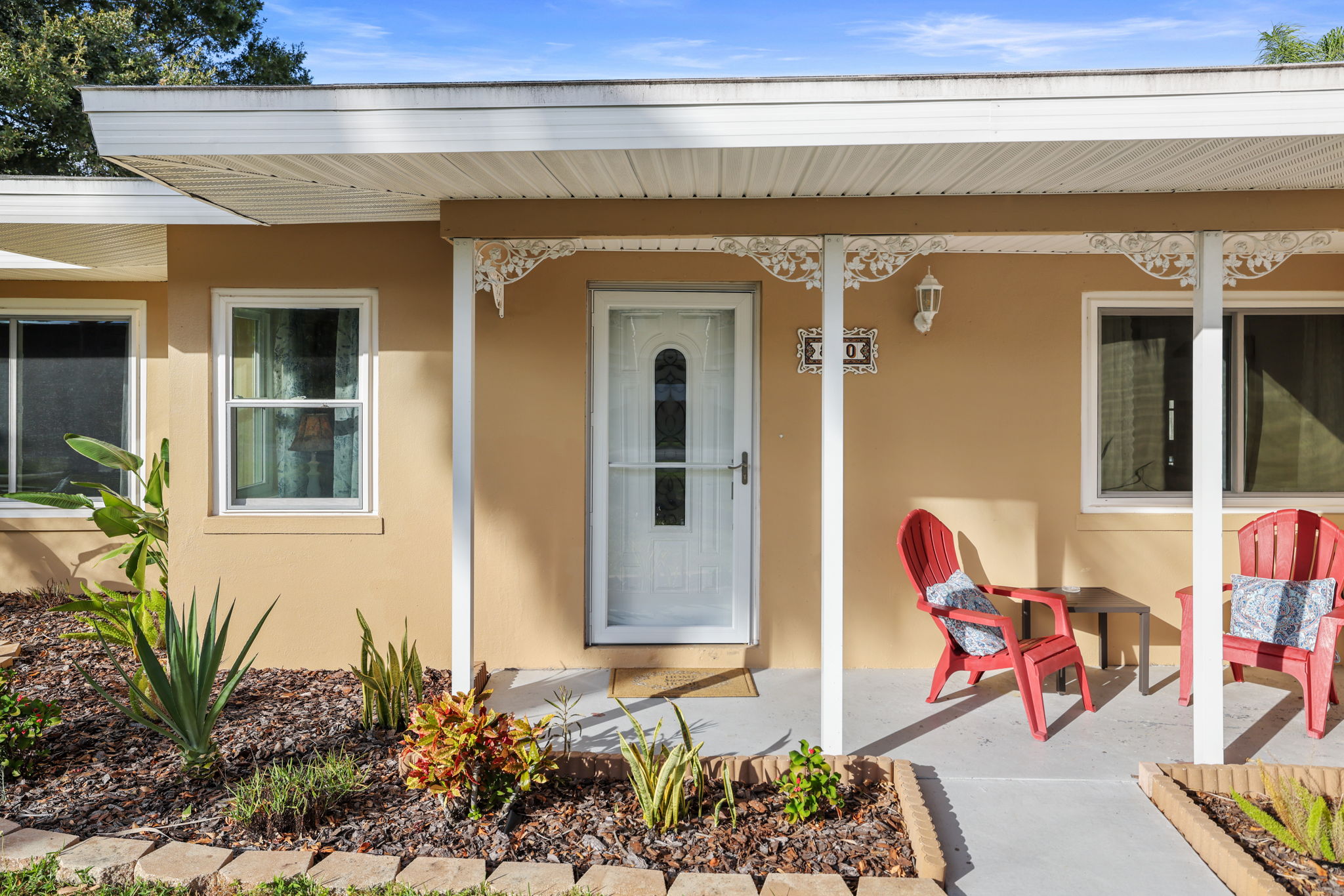 Front - 495A6190 (1)