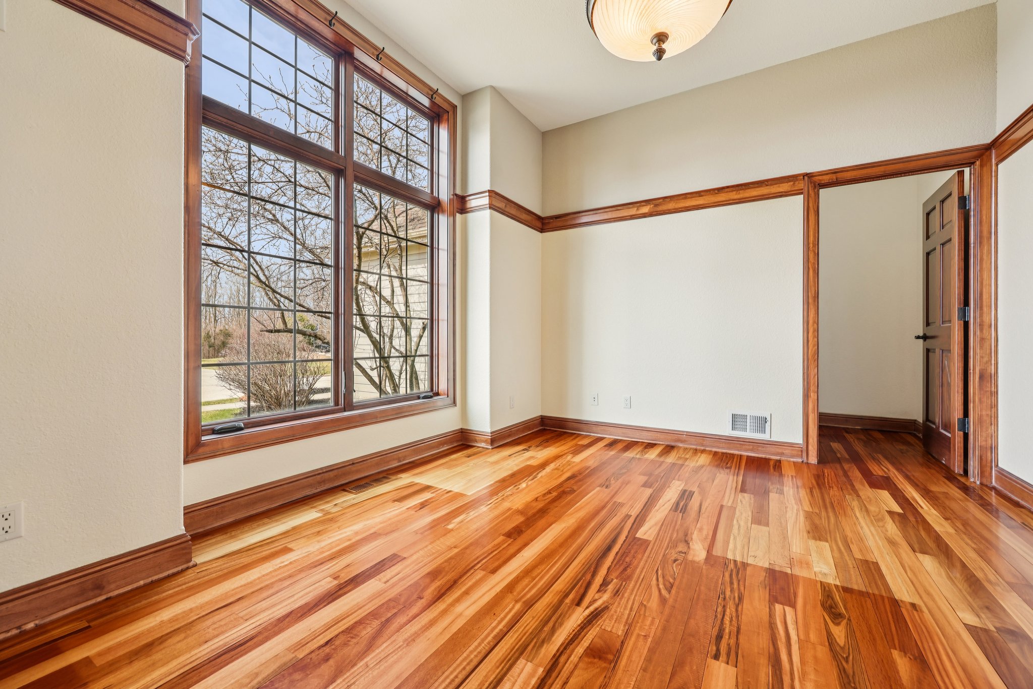 Birchwood Dr-S2603-036.jpg