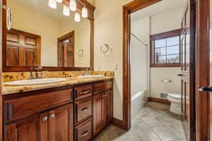 Birchwood Dr-S2603-042.jpg