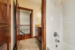 Birchwood Dr-S2603-043.jpg