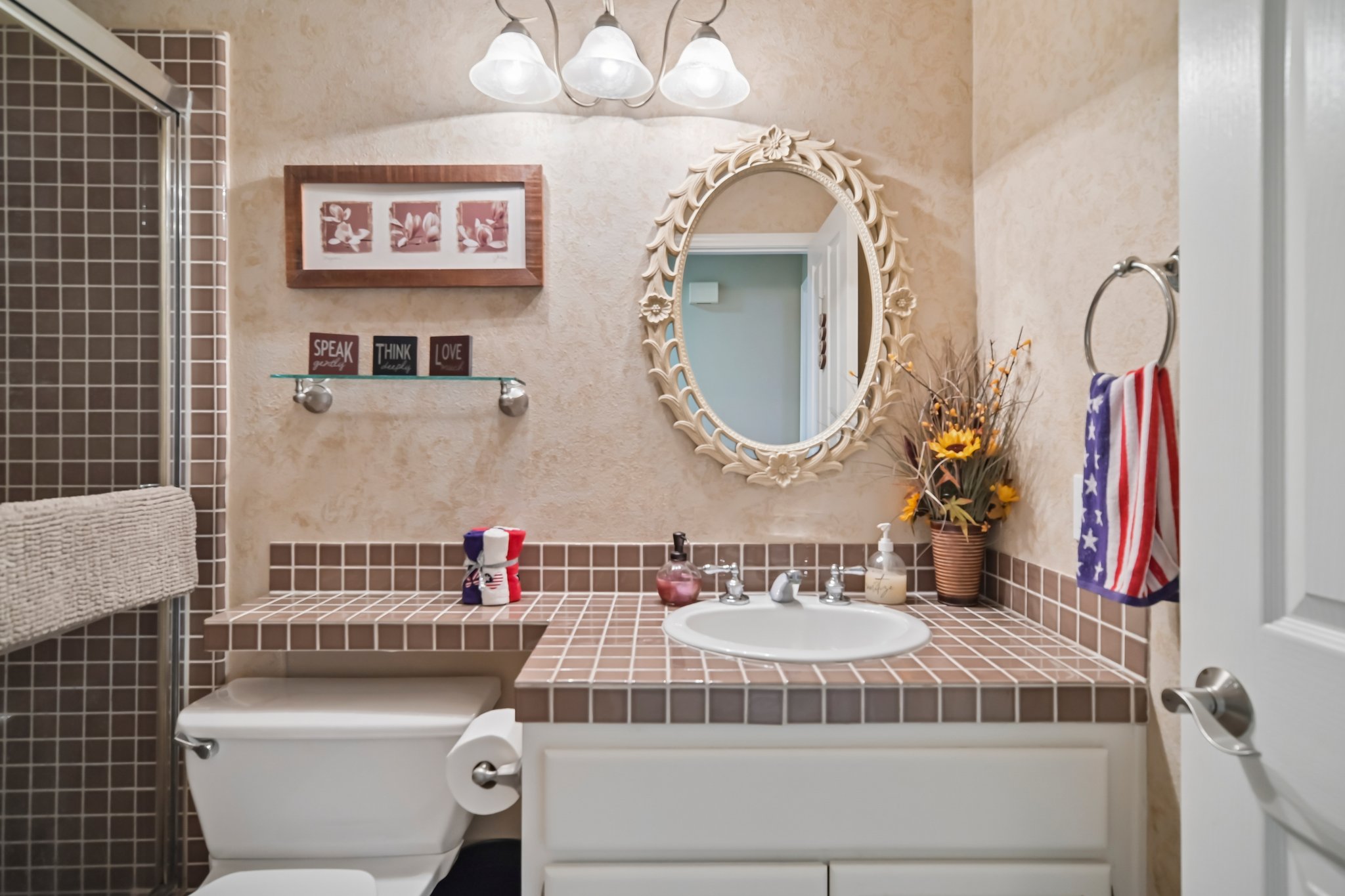 Breckenridge Pl-S2207-031.jpg