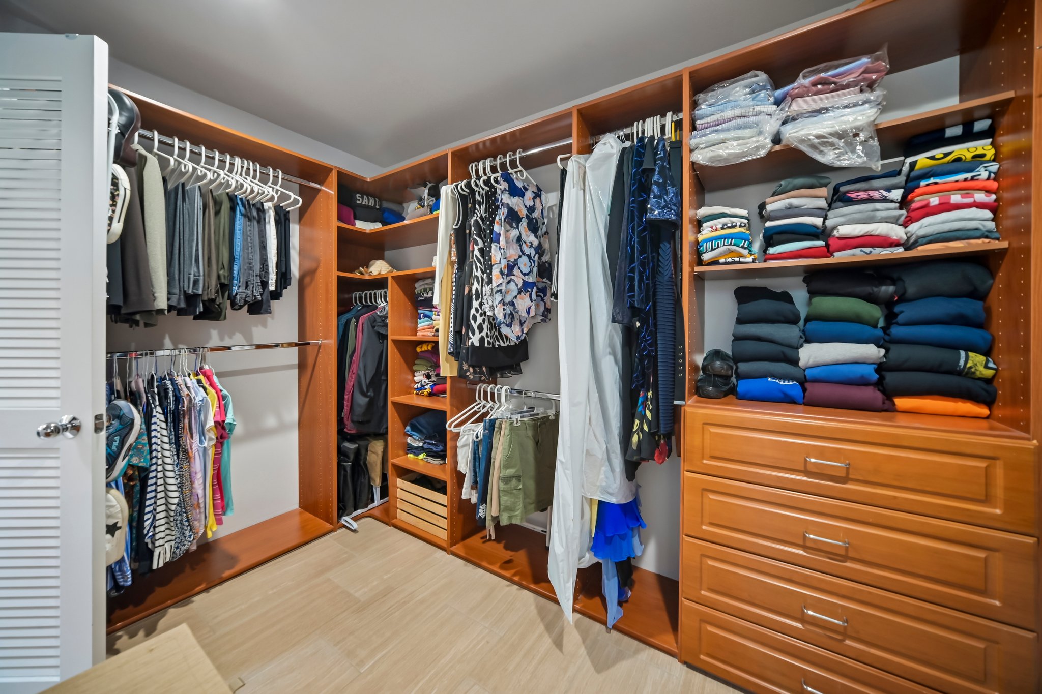 Breckenridge Pl-S2207-064.jpg