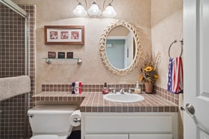 Breckenridge Pl-S2207-031.jpg