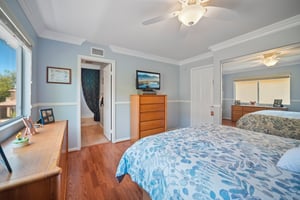 Breckenridge Pl-S2207-038.jpg