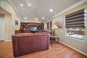 Breckenridge Pl-S2207-043.jpg