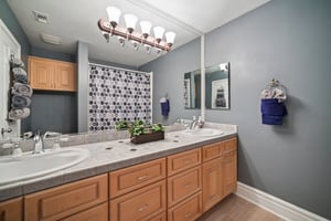 Breckenridge Pl-S2207-048.jpg