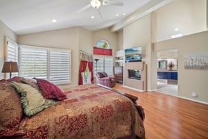 Breckenridge Pl-S2207-055.jpg