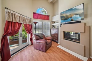 Breckenridge Pl-S2207-056.jpg