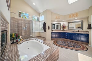Breckenridge Pl-S2207-057.jpg
