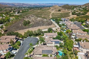 Breckenridge Pl-S2207-085.jpg