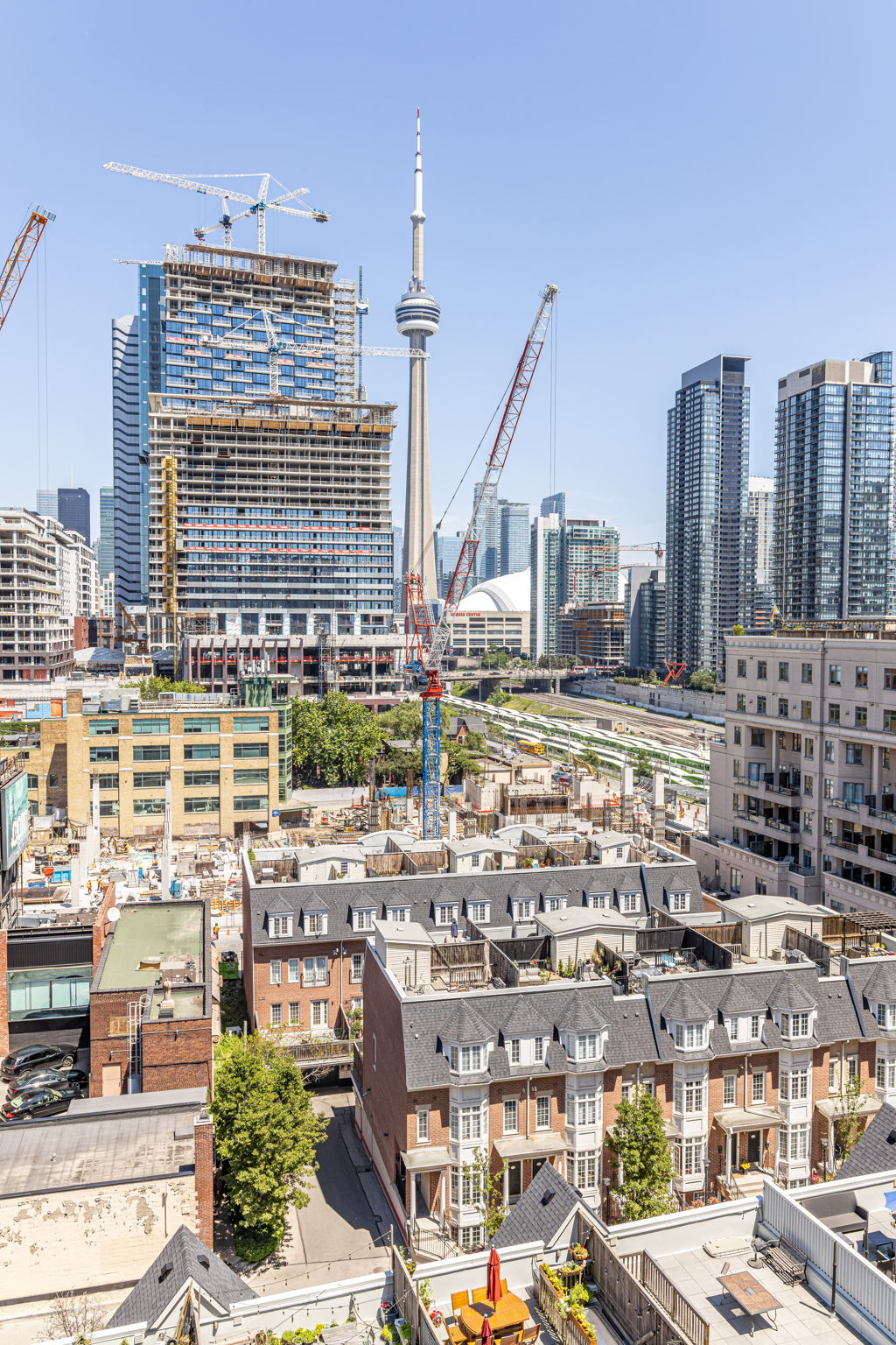 Toronto property showcase — delivered property photograph 23