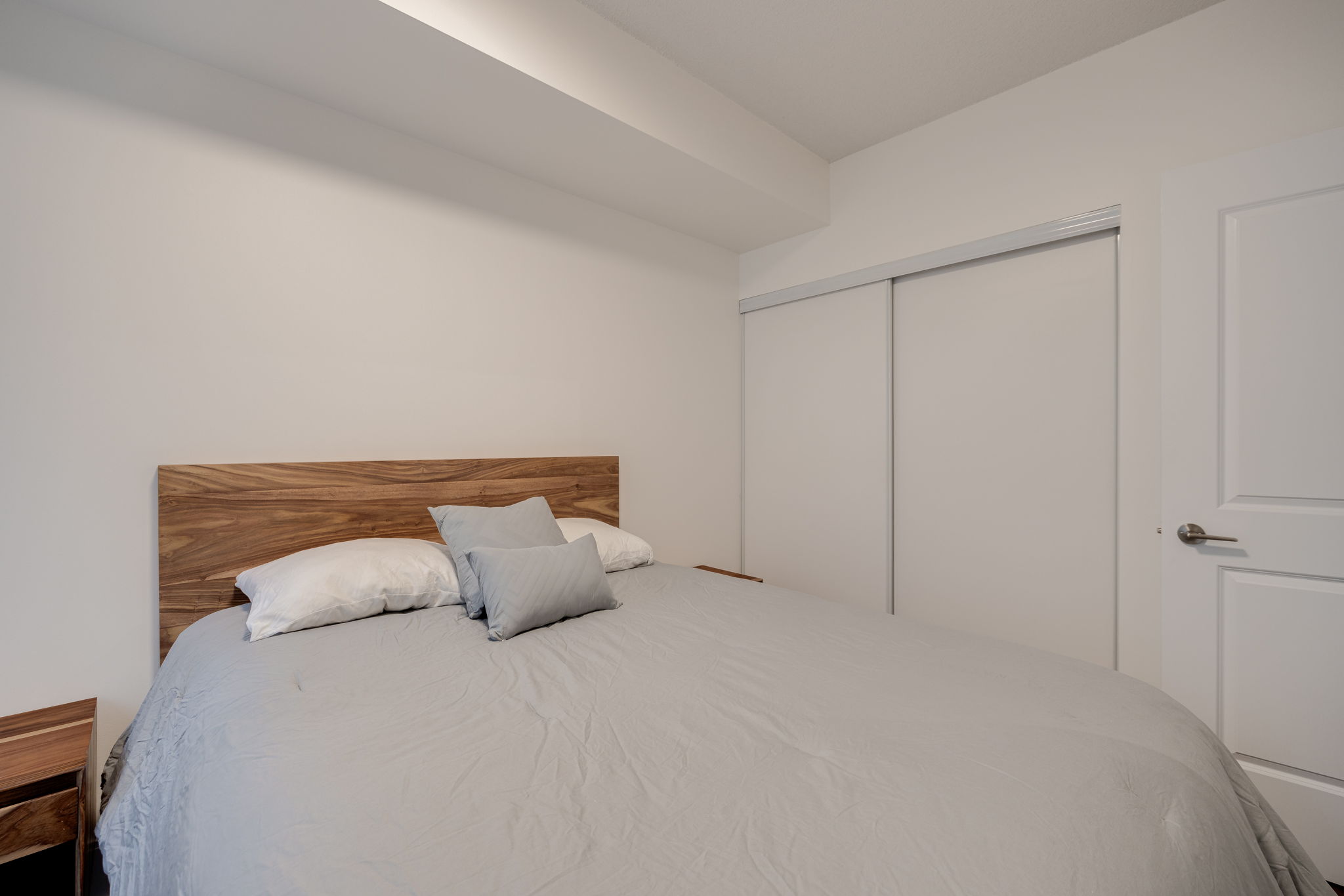 Toronto property showcase — delivered property photograph 19
