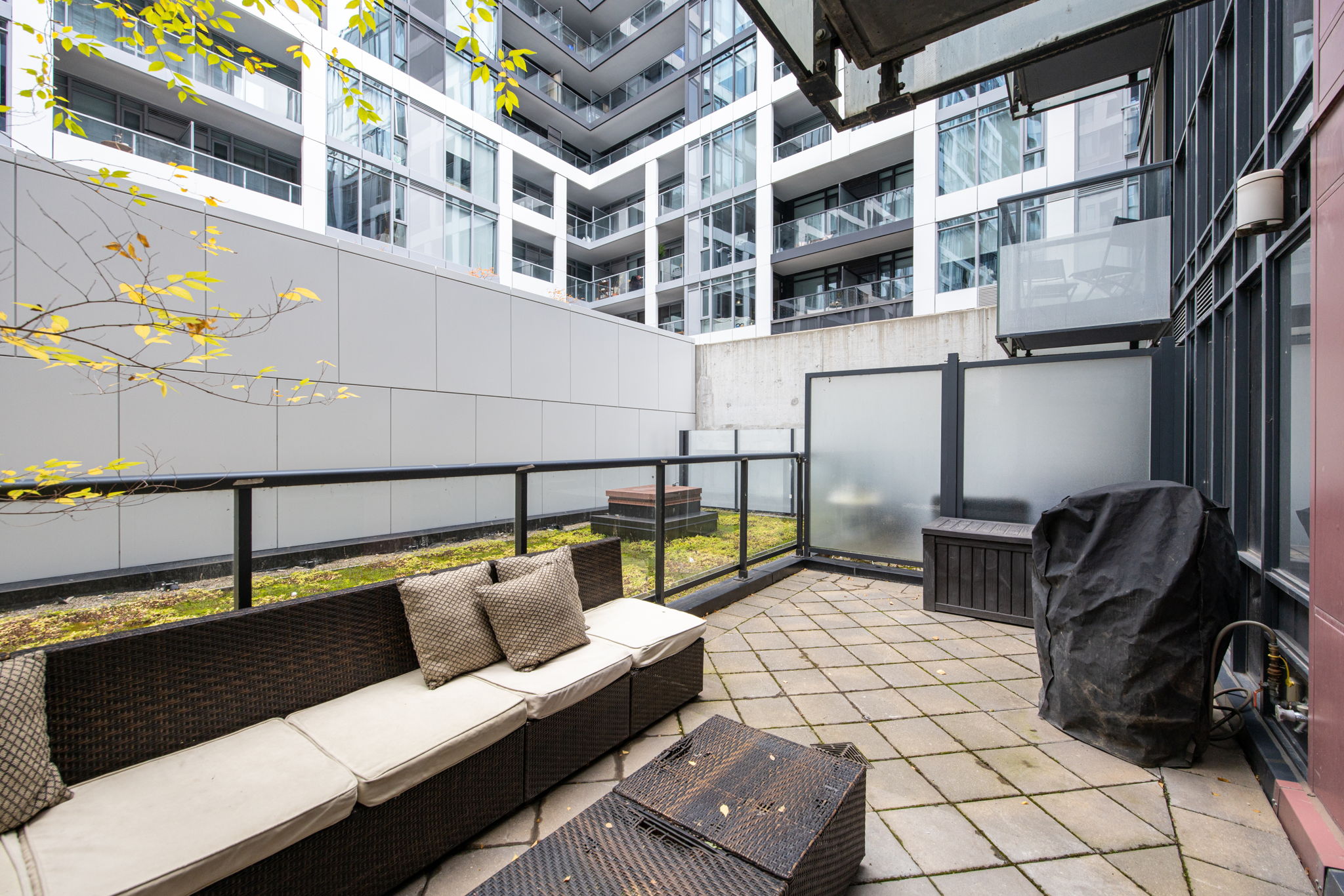 Toronto property showcase — delivered property photograph 23
