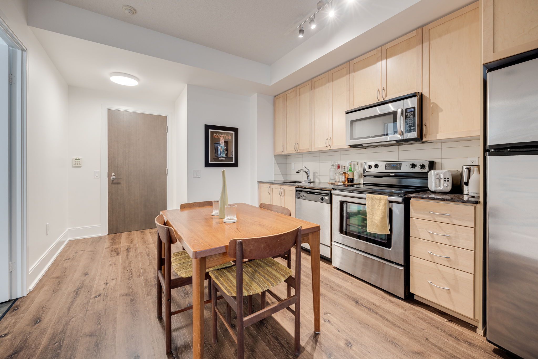 Toronto property showcase — delivered property photograph 16