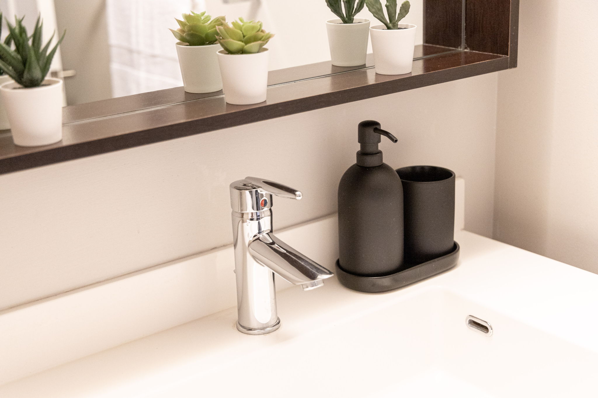 Toronto property showcase — delivered property photograph 24