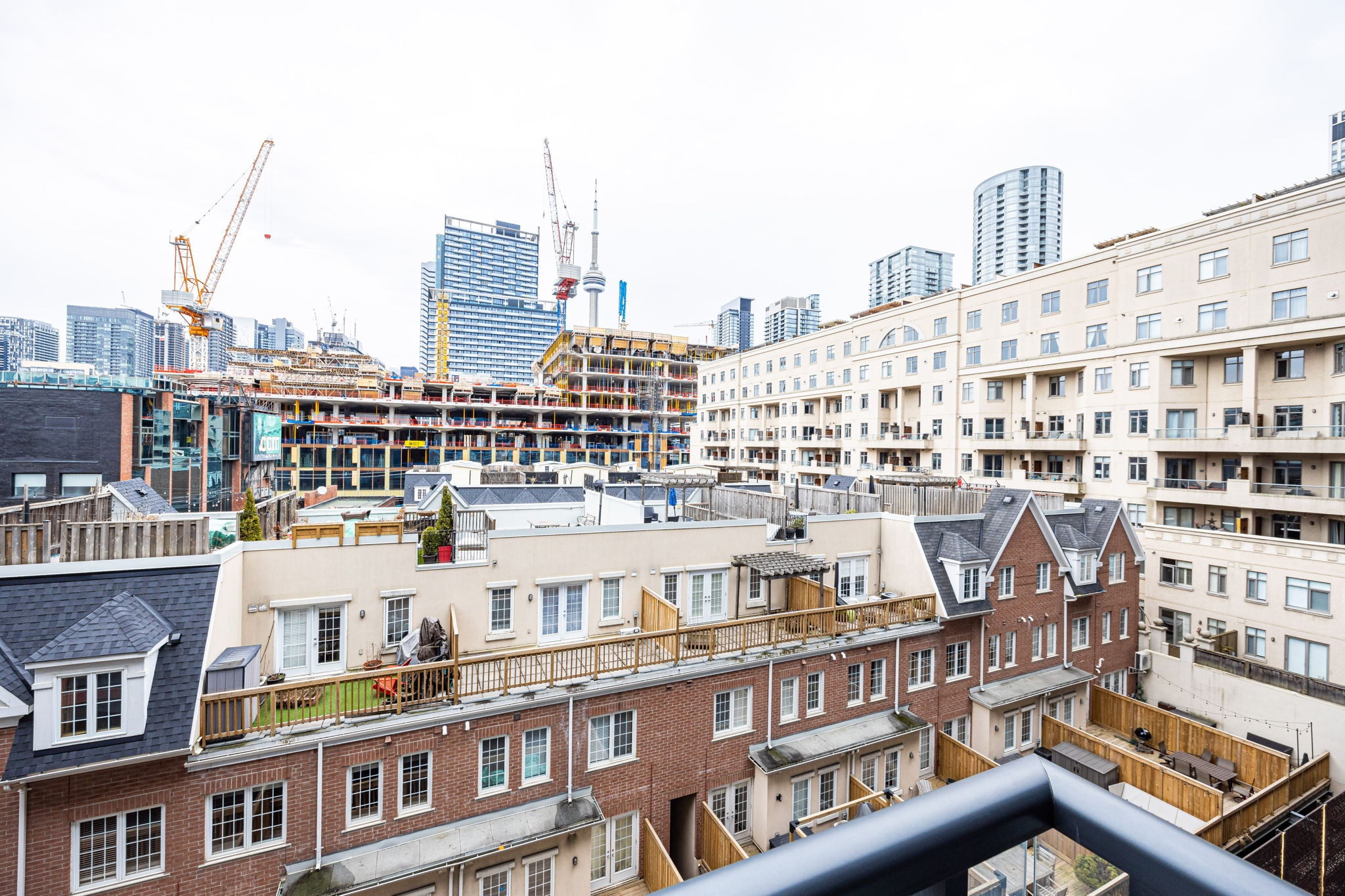Toronto property showcase — delivered property photograph 29
