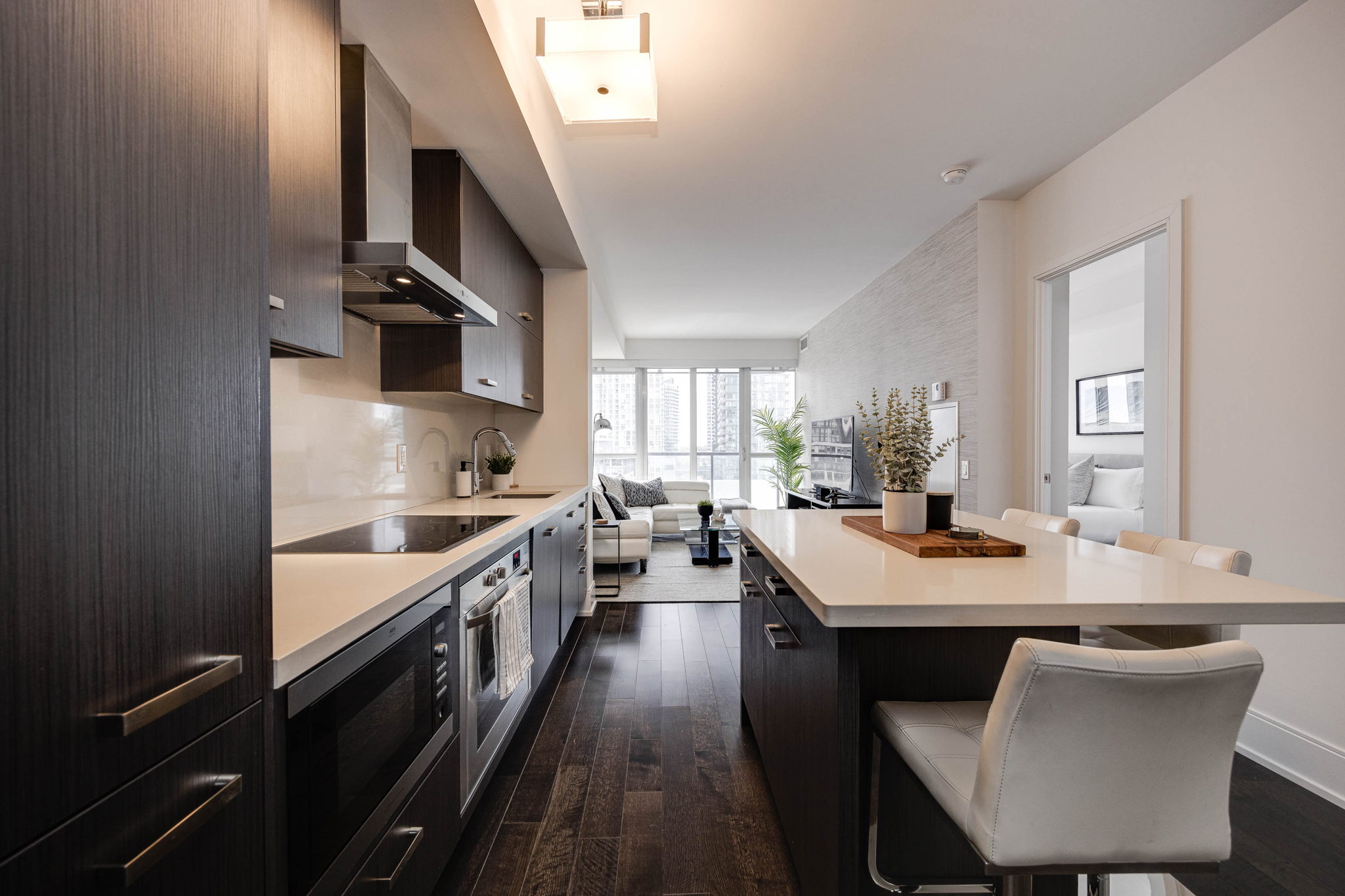 Toronto property showcase — delivered property photograph 8