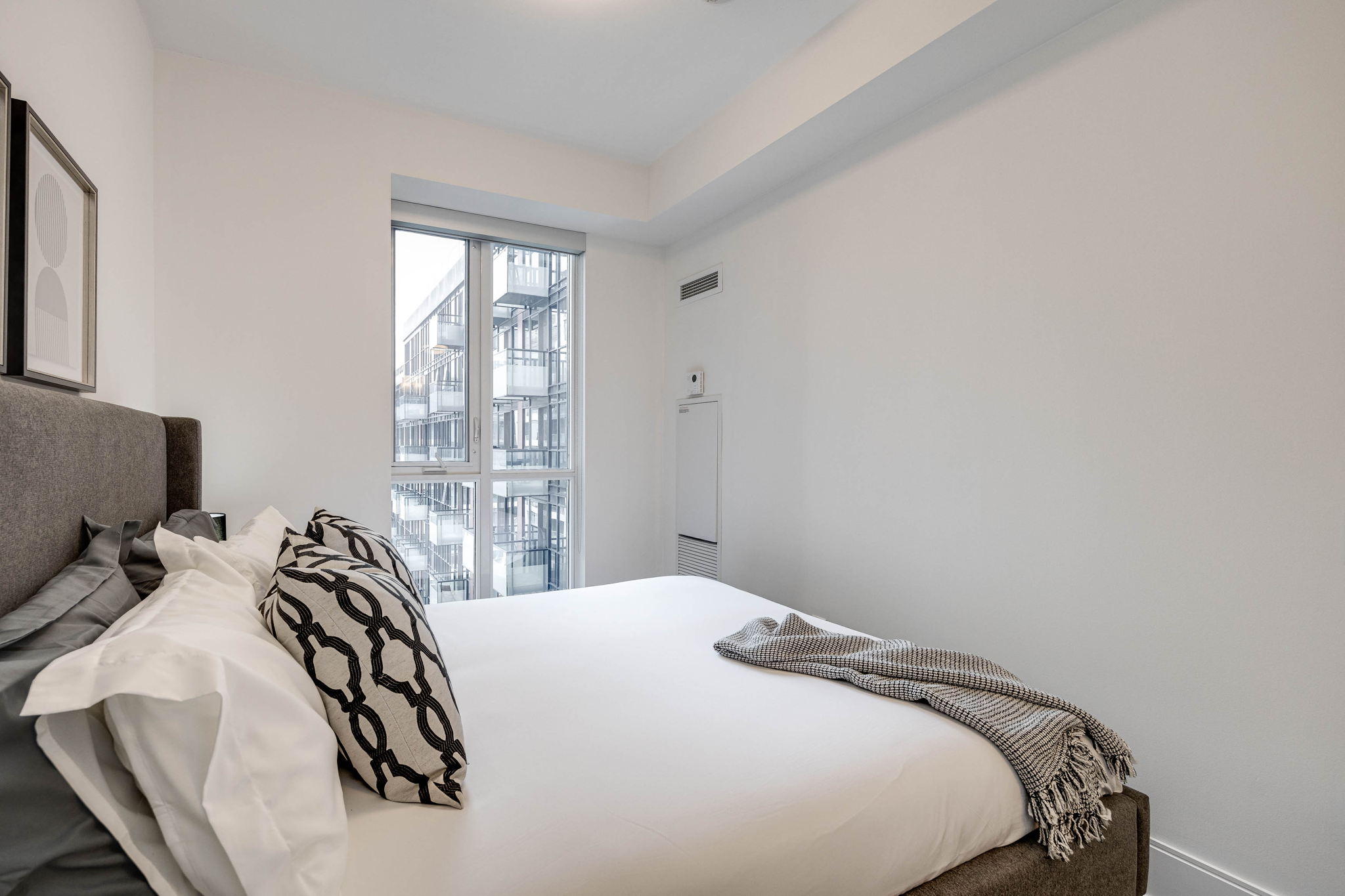 Toronto property showcase — delivered property photograph 22