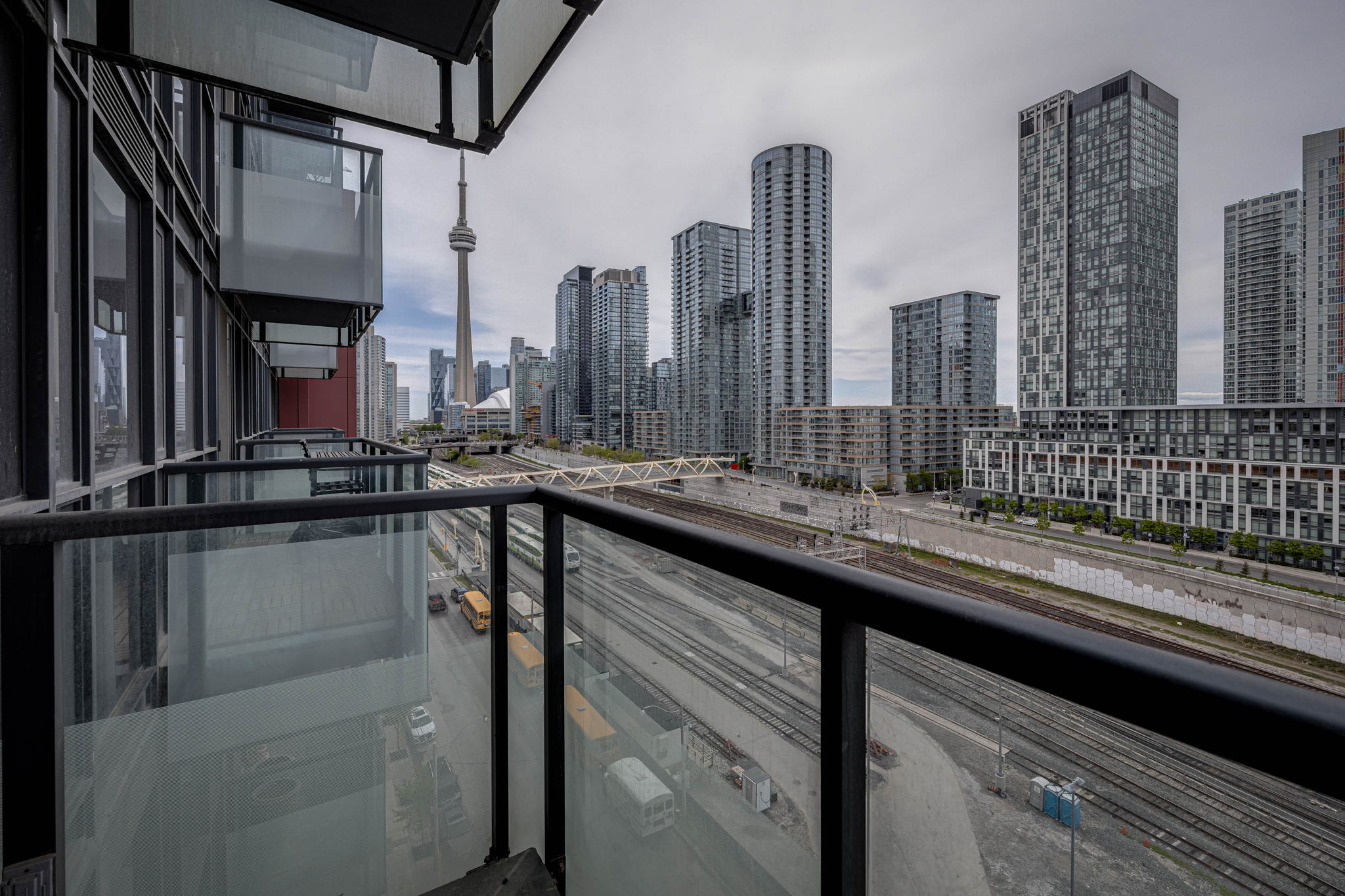 Toronto property showcase — delivered property photograph 29