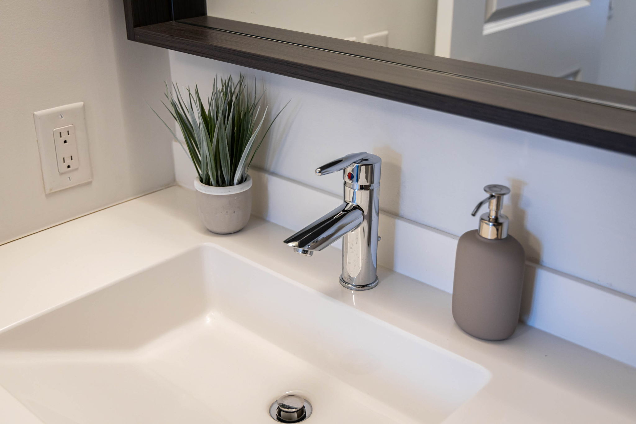 Toronto property showcase — delivered property photograph 48