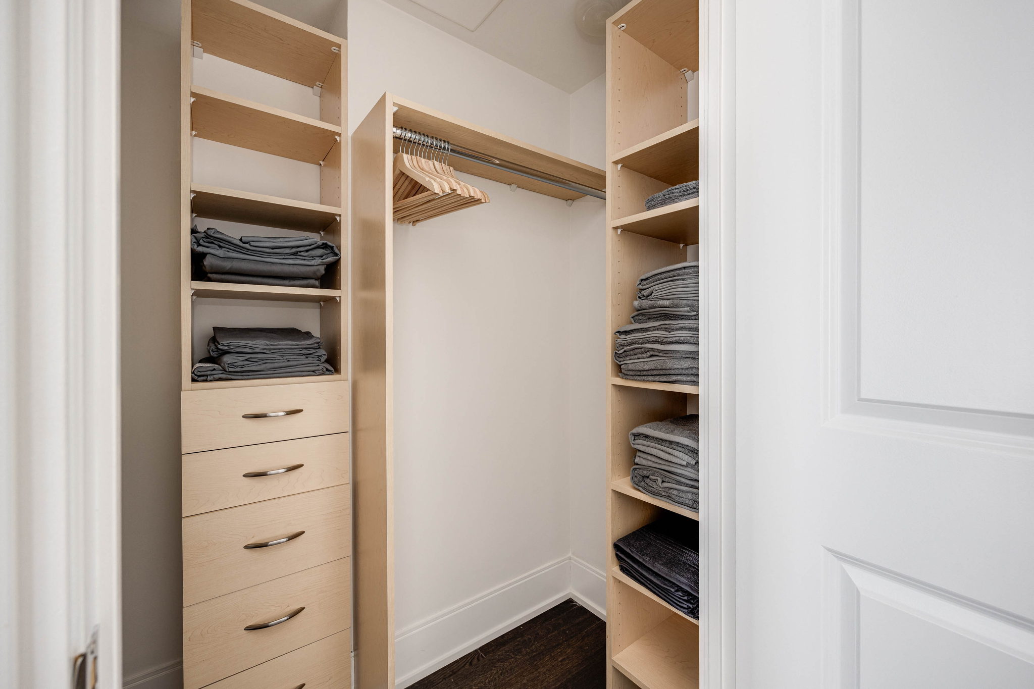 Toronto property showcase — delivered property photograph 19