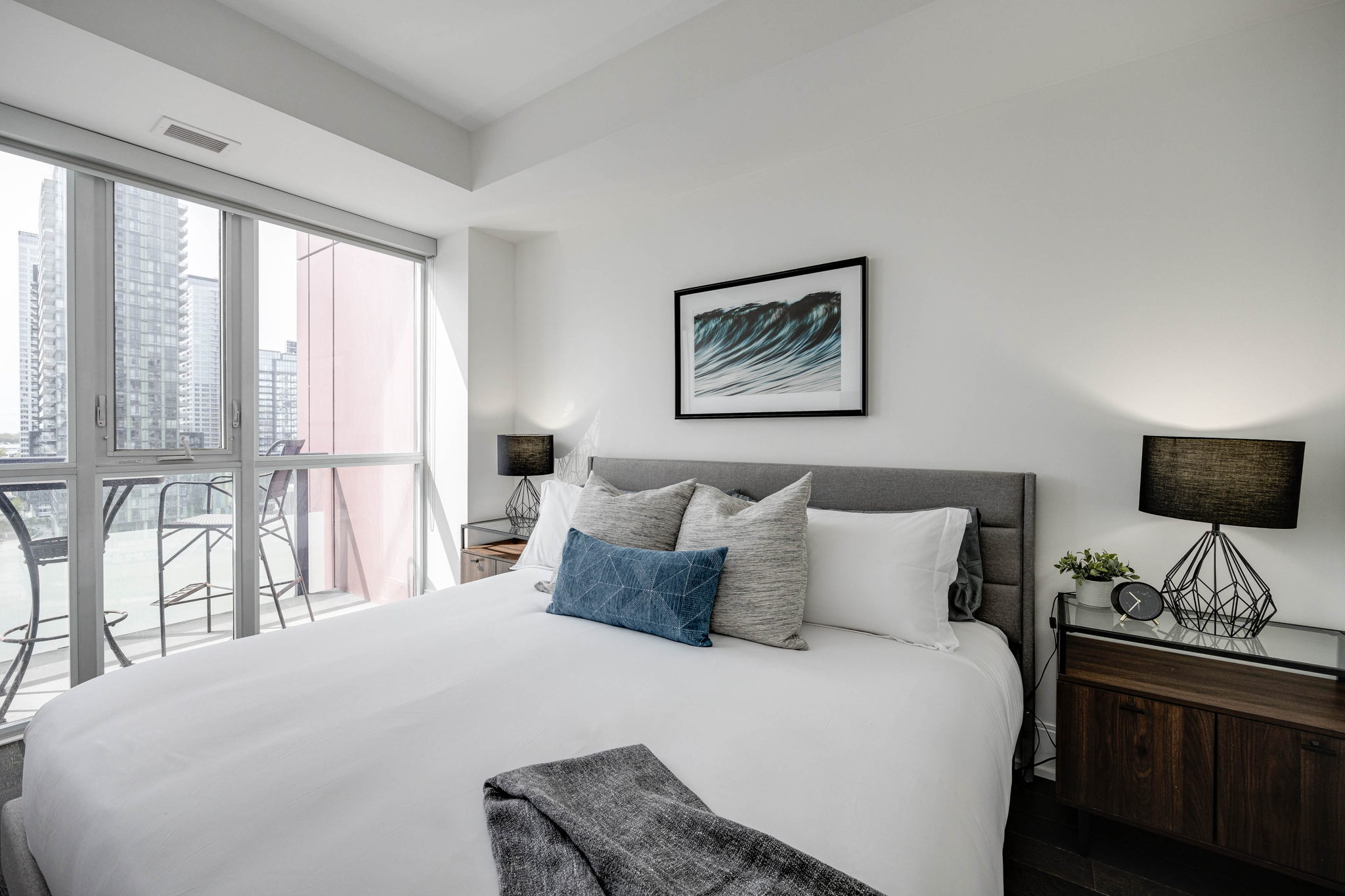 Toronto property showcase — delivered property photograph 16