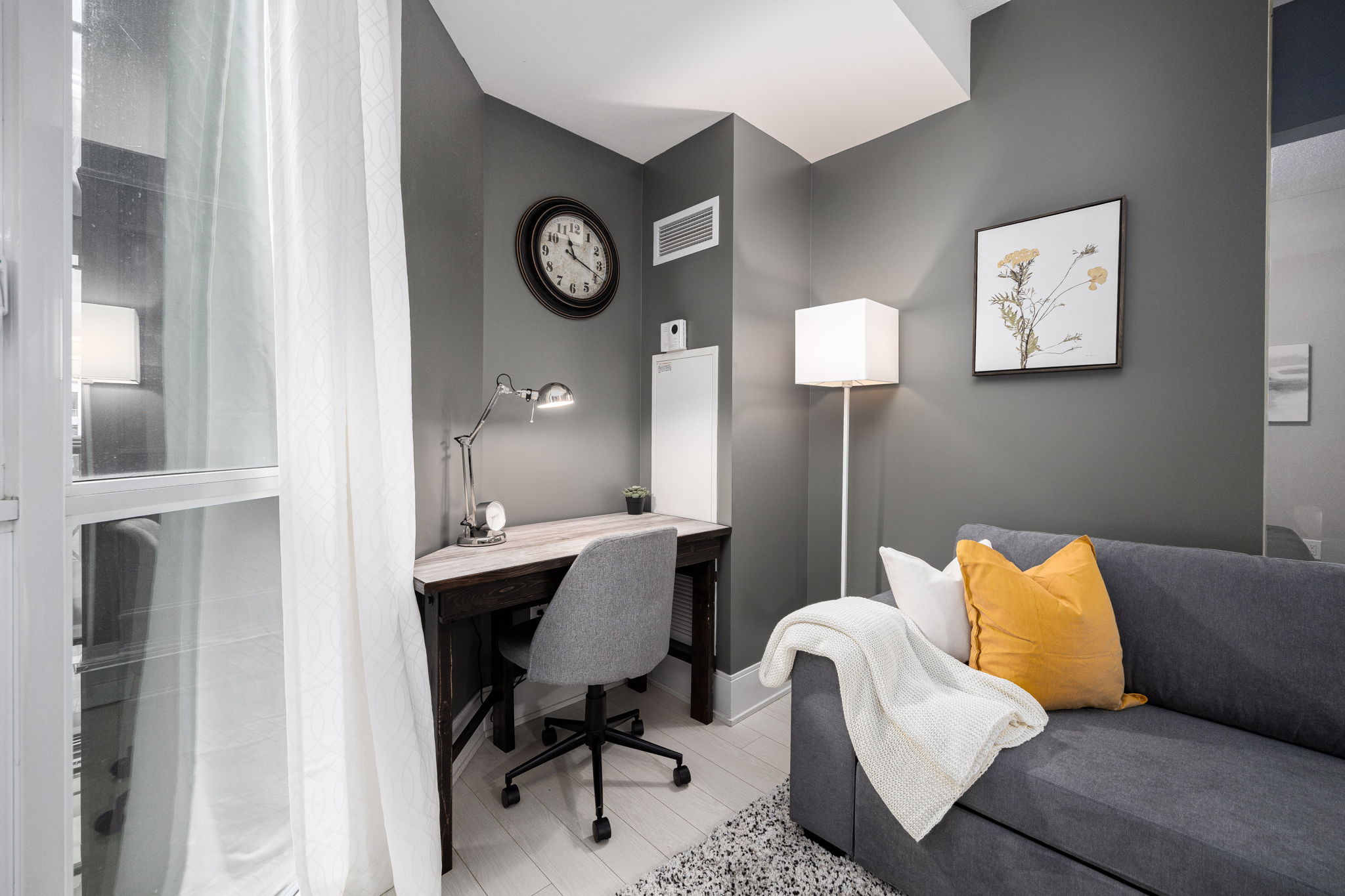 Toronto property showcase — delivered property photograph 3