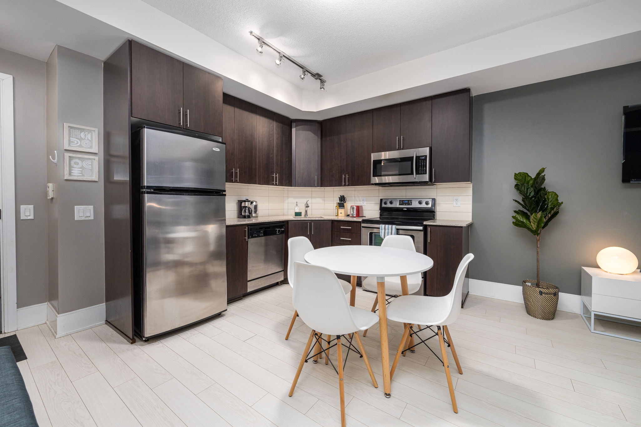 Toronto property showcase — delivered property photograph 6