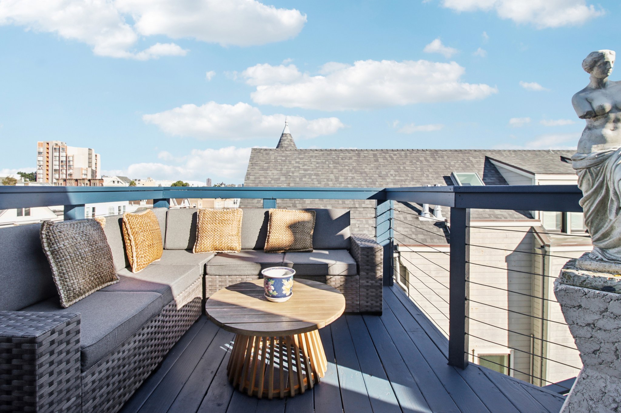 Lyon St-S1001-060.jpg