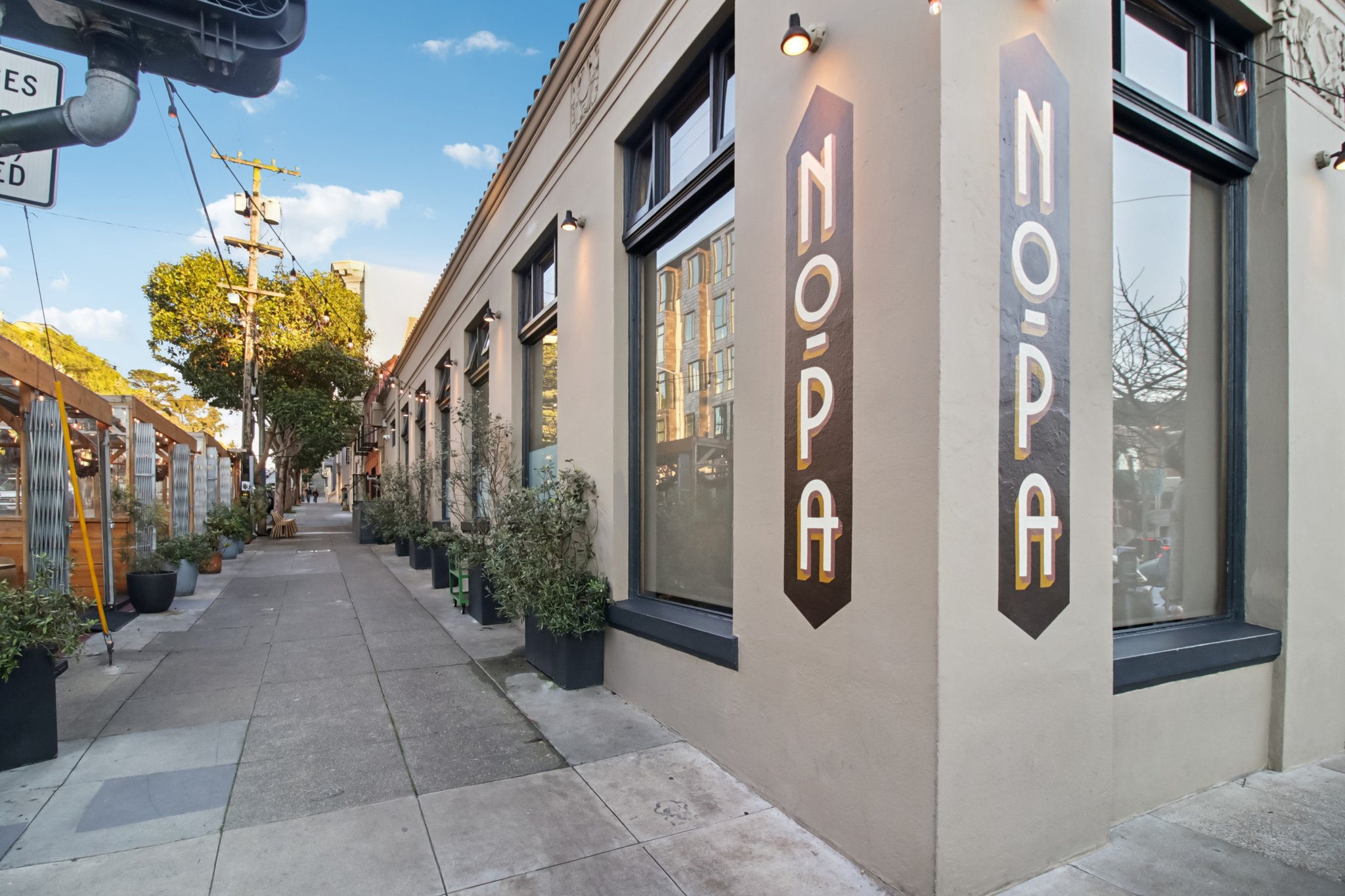 Lyon St-1001-903.jpg