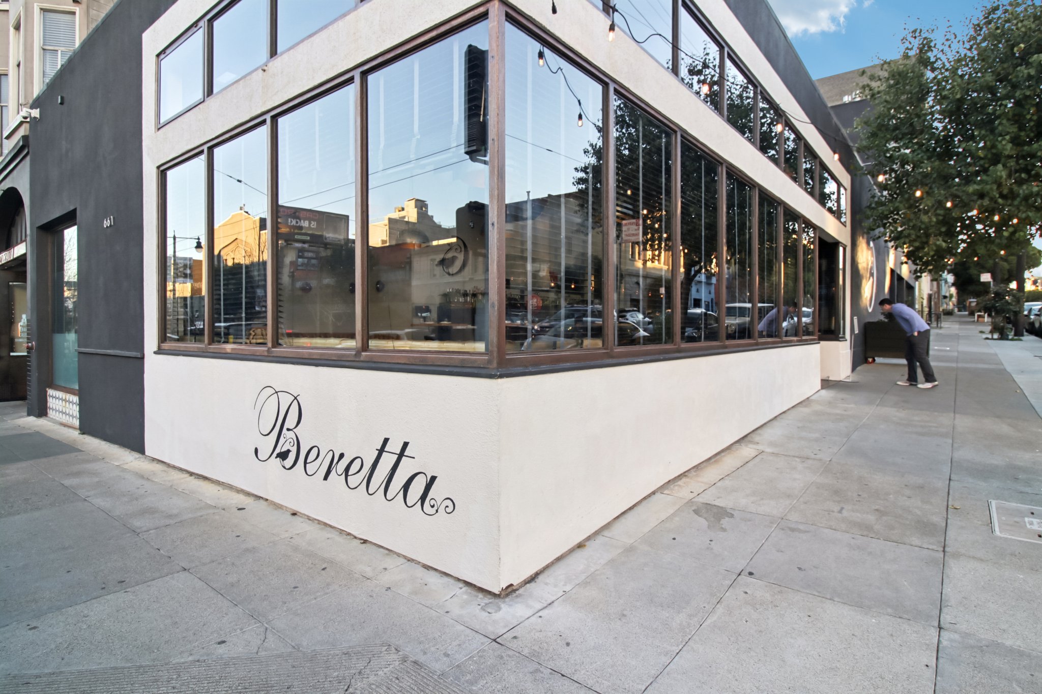 Lyon St-1001-906.jpg