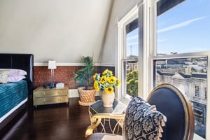 Lyon St-S1001-049.jpg