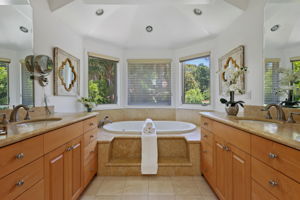 560 Radcliffe Ave, Pacific Palisades, CA 90272, USA Photo 35