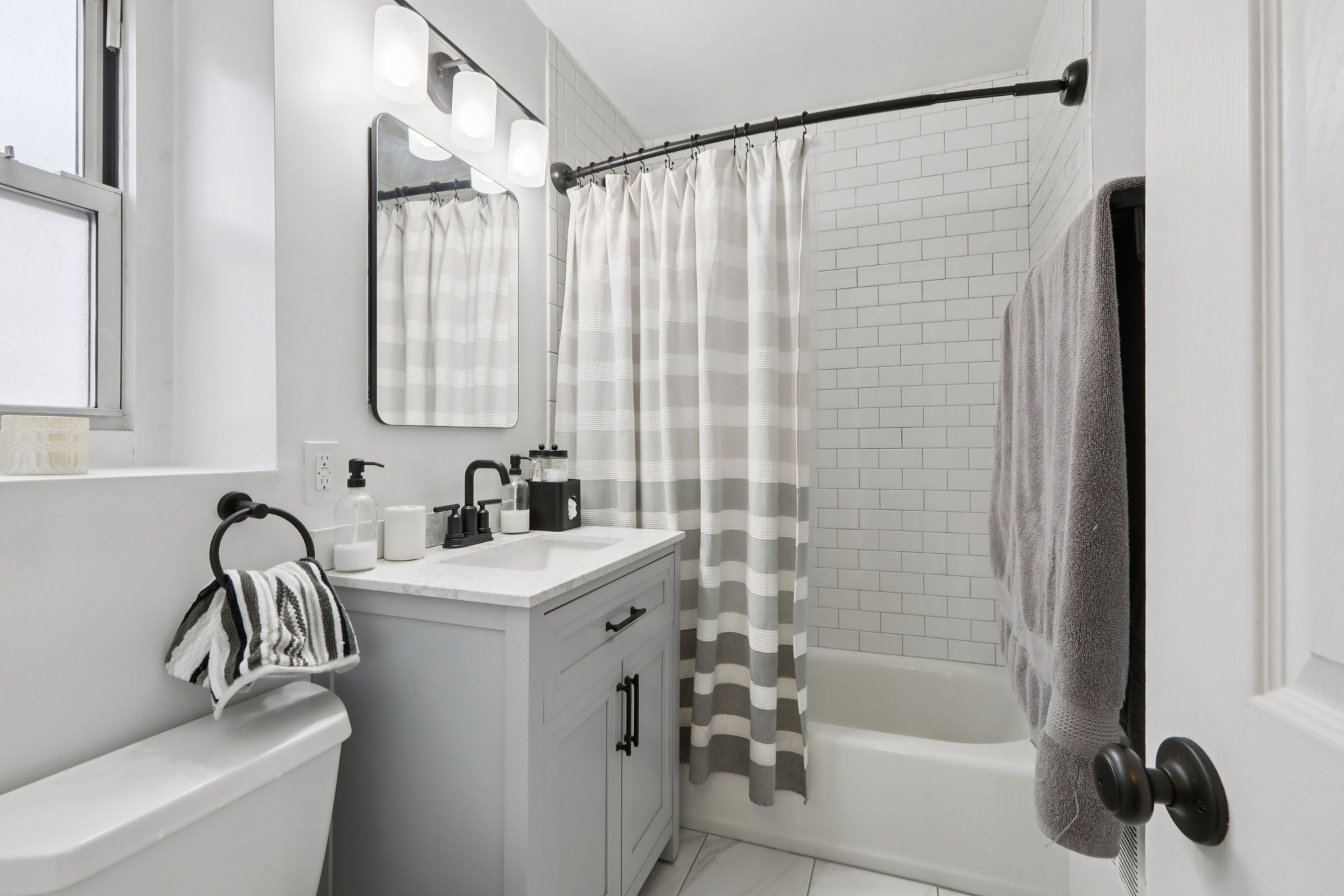 Tuckahoe Rd-S0903-022