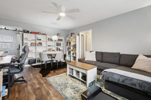 Tuckahoe Rd-S0903-008