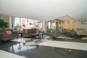 Lobby wide