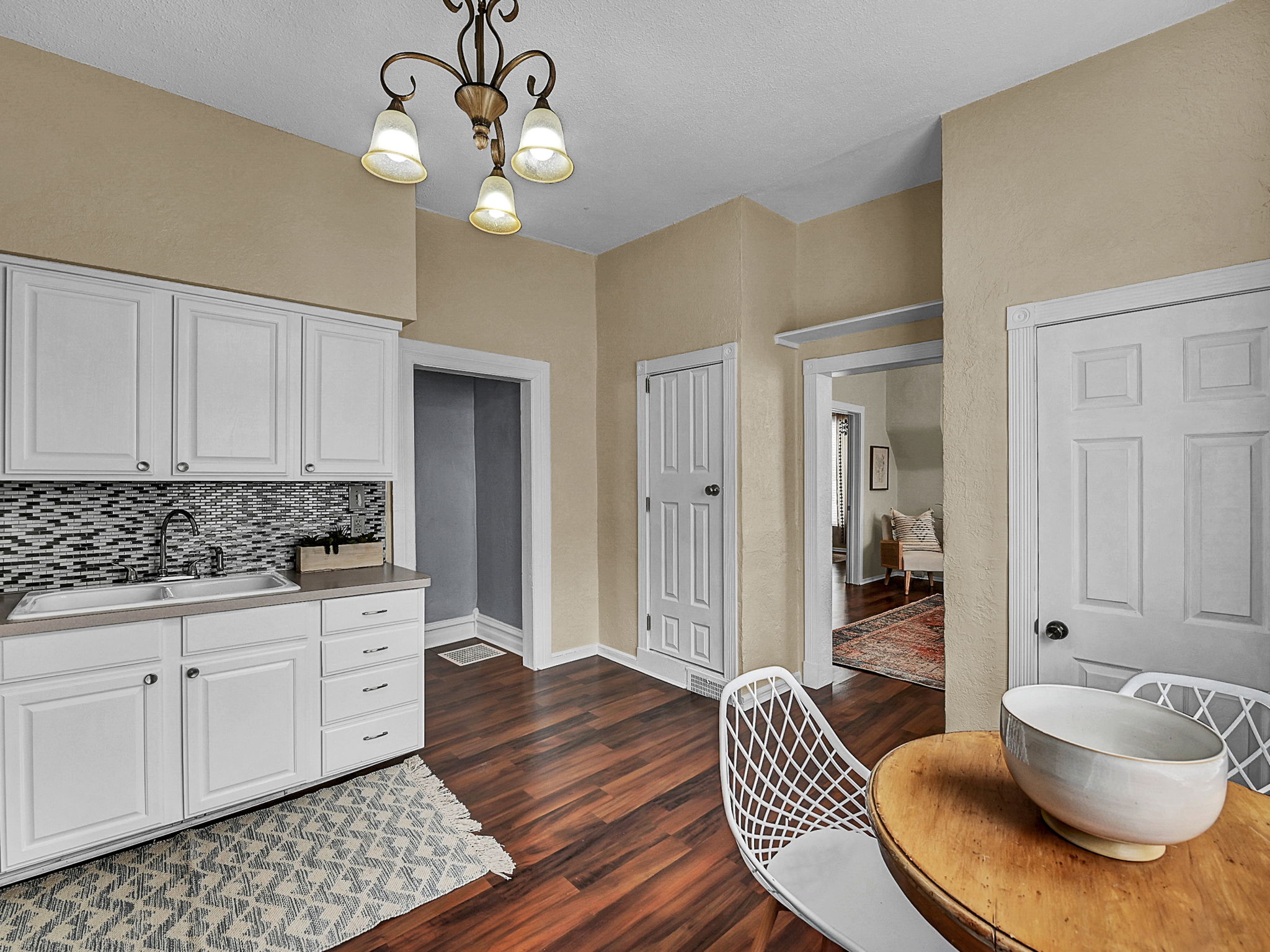  560 Windsor St, Salt Lake City, UT 84102, US Photo 7
