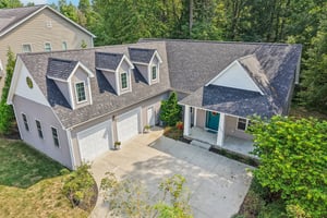 Treeline Dr-S1809-004.jpg