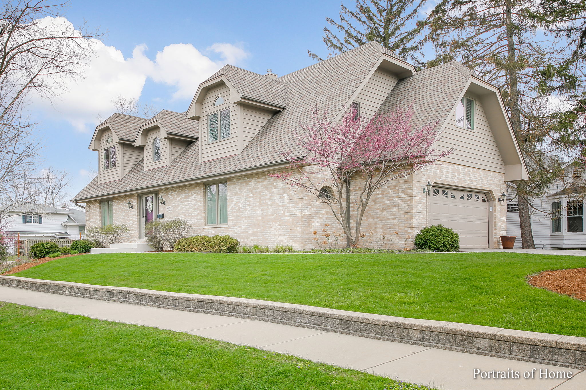 5600 Webster St, Downers Grove, IL 60516, USA Photo 2