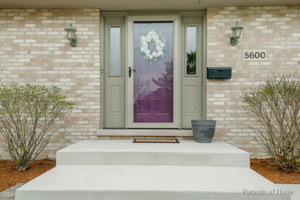 5600 Webster St, Downers Grove, IL 60516, USA Photo 2