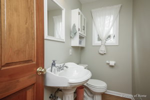 5600 Webster St, Downers Grove, IL 60516, USA Photo 14