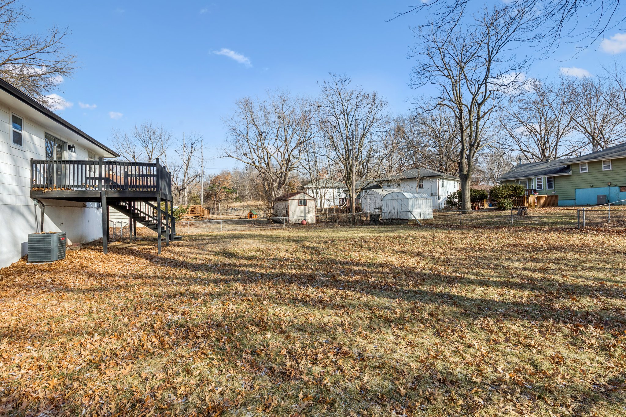 7740 - 5601 NE San Rafael Dr_027.jpg