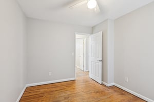 7740 - 5601 NE San Rafael Dr_018.jpg