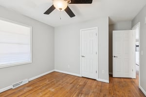 7740 - 5601 NE San Rafael Dr_023.jpg