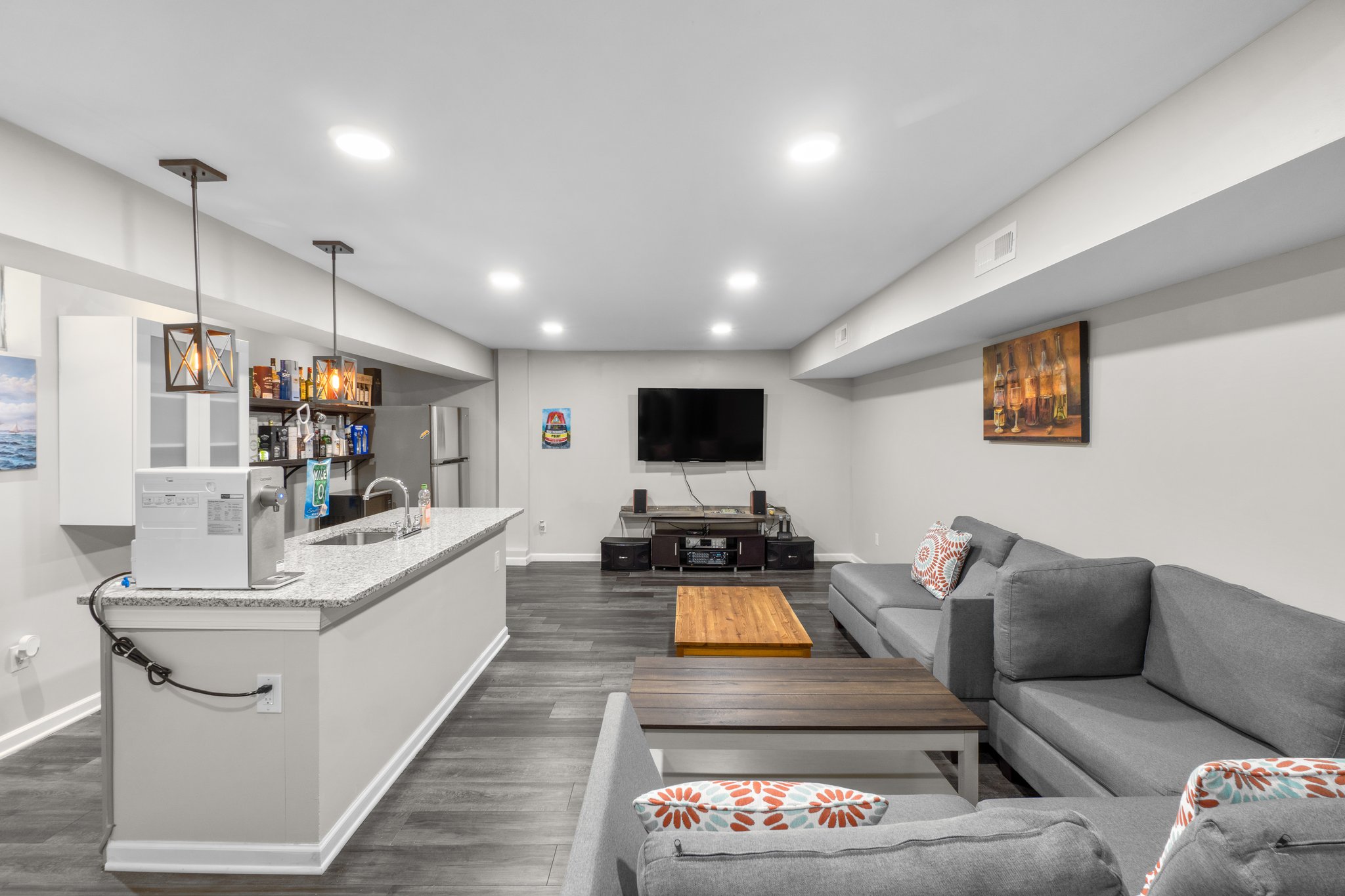 40. Recreation room.jpg