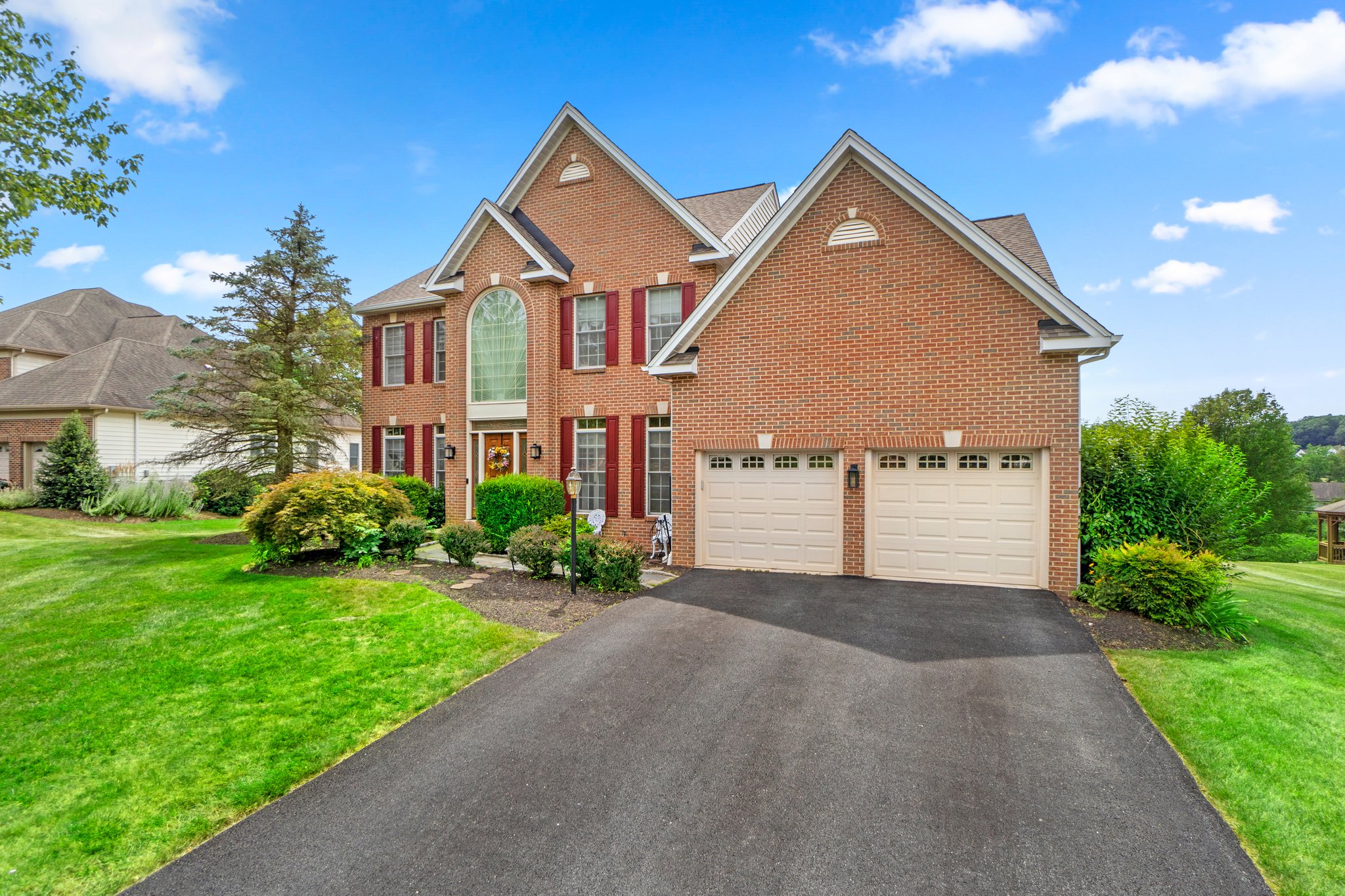 03. Front exterior.jpg