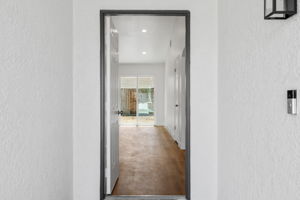  Photo 30